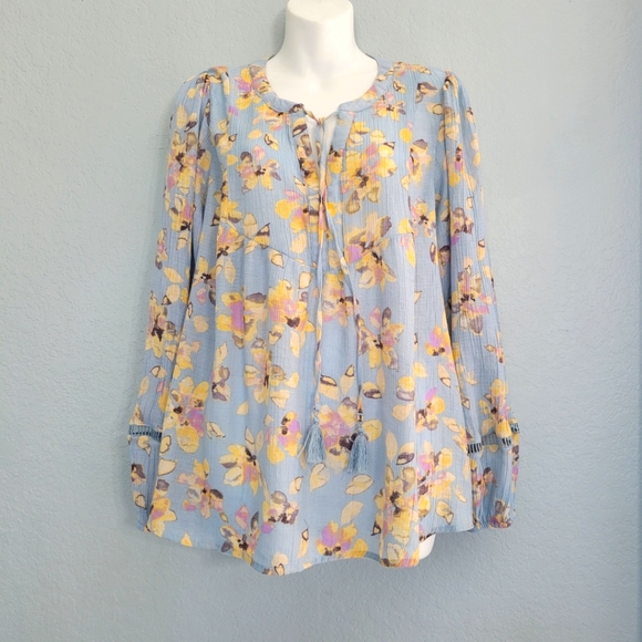 Zac & Rachel Tops Zac Rachel Floral Print Blouse Poshmark